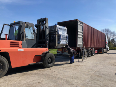 Heidelberg SM 74-5+L loaded in container