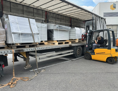 Loading of CTP Heidelberg Topsetter PF 102